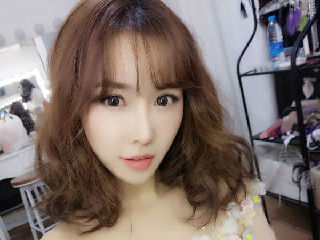 《兰花指》-在线播放-2810小露娜-2810小露娜